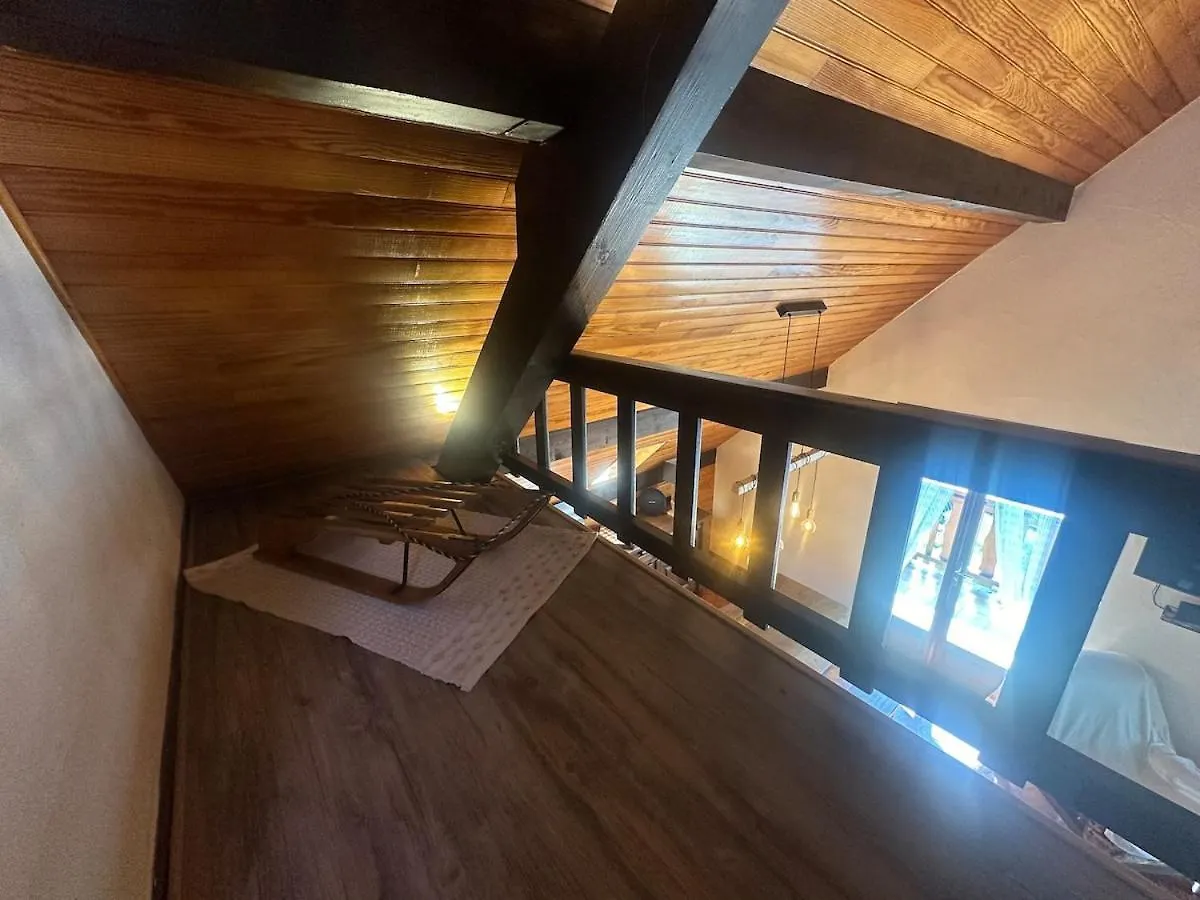 Chalet 4 6 Pers Climatisation Proche St Francois Saint-Martin-sur-le-Chambre France
